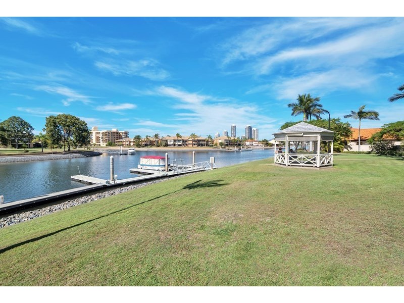 House 16, 131 Morala Avenue, Runaway Bay QLD 4216