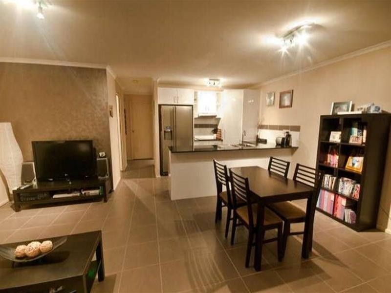 6/16 Madang Crescent, Runaway Bay QLD 4216