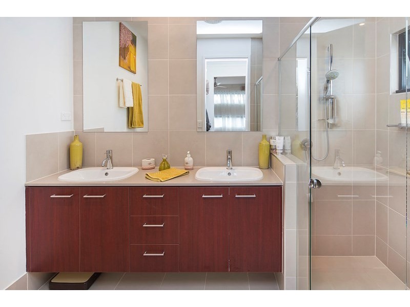 12/299 Napper Road, Arundel QLD 4214