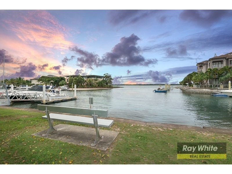 7/24 Madang Crescent, Runaway Bay QLD 4216