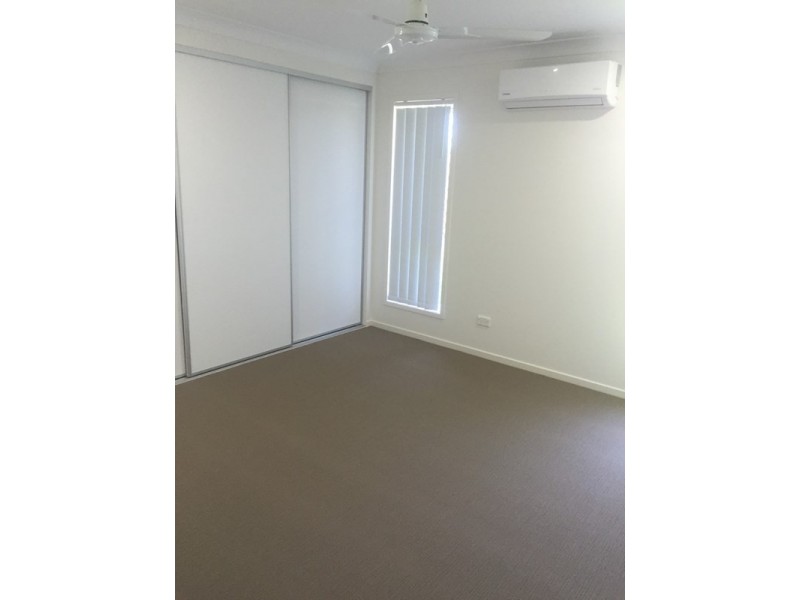 22 Augusta Boulevard, Pimpama QLD 4209