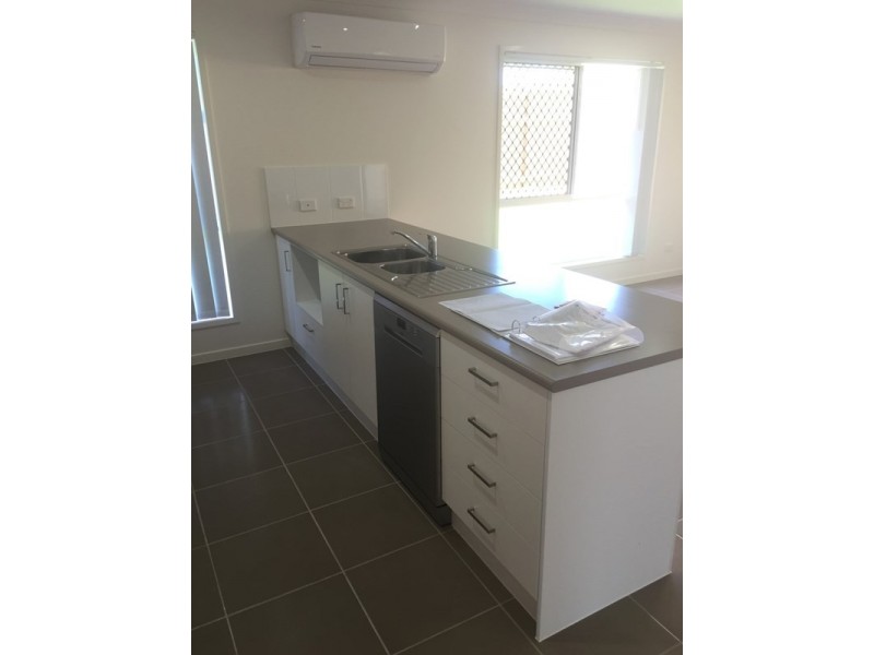 22 Augusta Boulevard, Pimpama QLD 4209