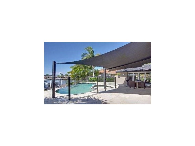 1 Sundance Way, Runaway Bay QLD 4216