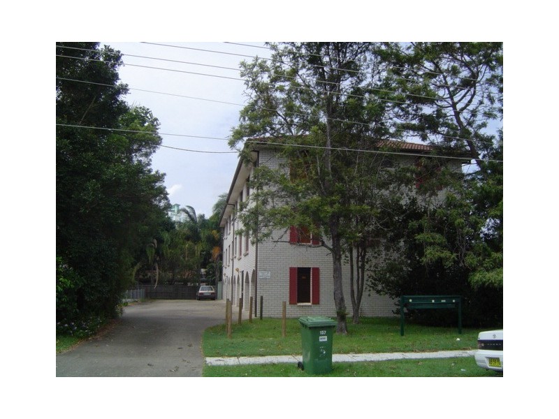 Labrador QLD 4215