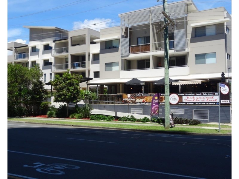 18/12 – 18 Bayview Street, Runaway Bay QLD 4216