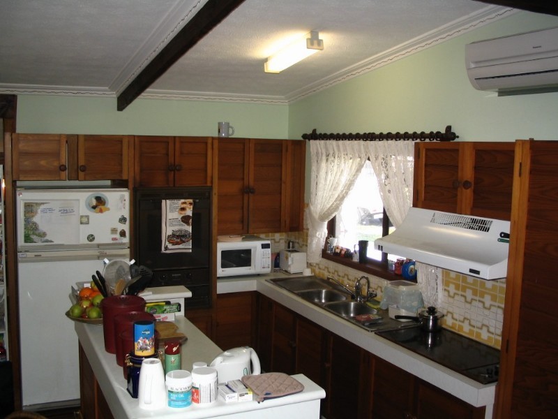 9 Kilmartin Esplanade, Biggera Waters QLD 4216