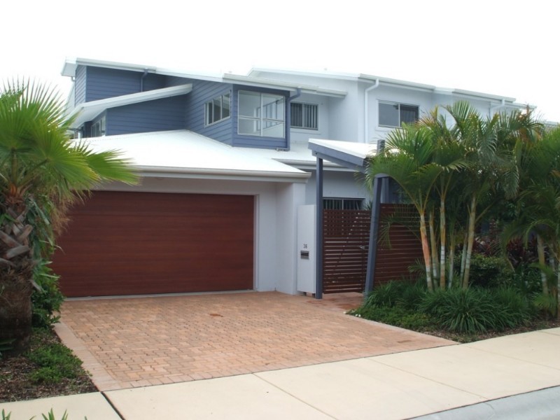Coombabah QLD 4216