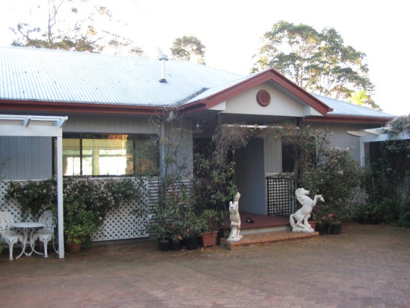 703 Main Western Road, Tamborine Mountain QLD 4272