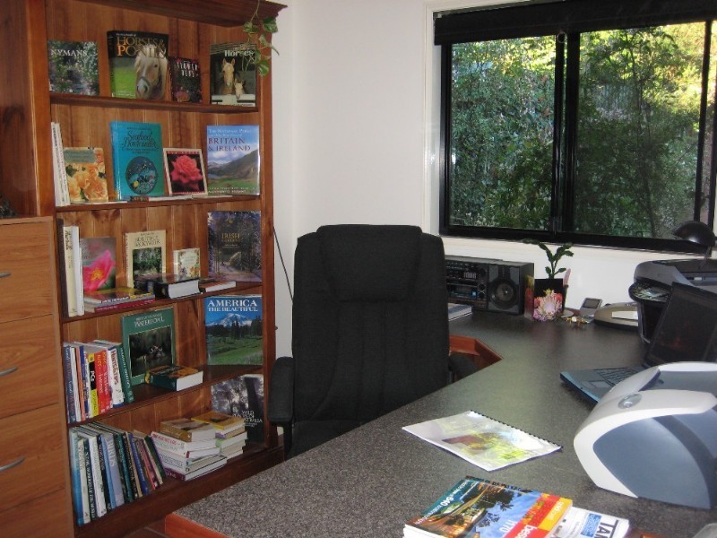 703 Main Western Road, Tamborine Mountain QLD 4272