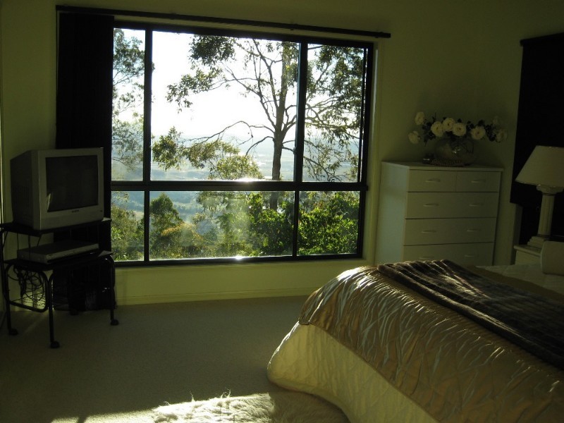 703 Main Western Road, Tamborine Mountain QLD 4272