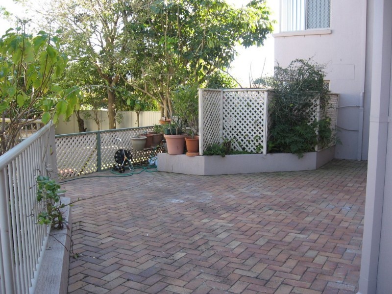 Paradise Point QLD 4216