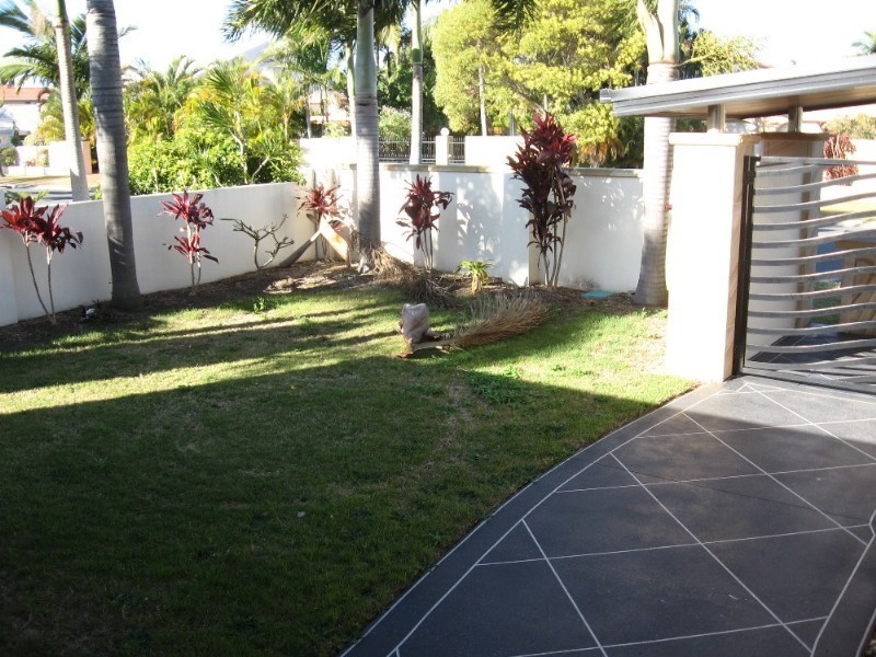 Runaway Bay QLD 4216