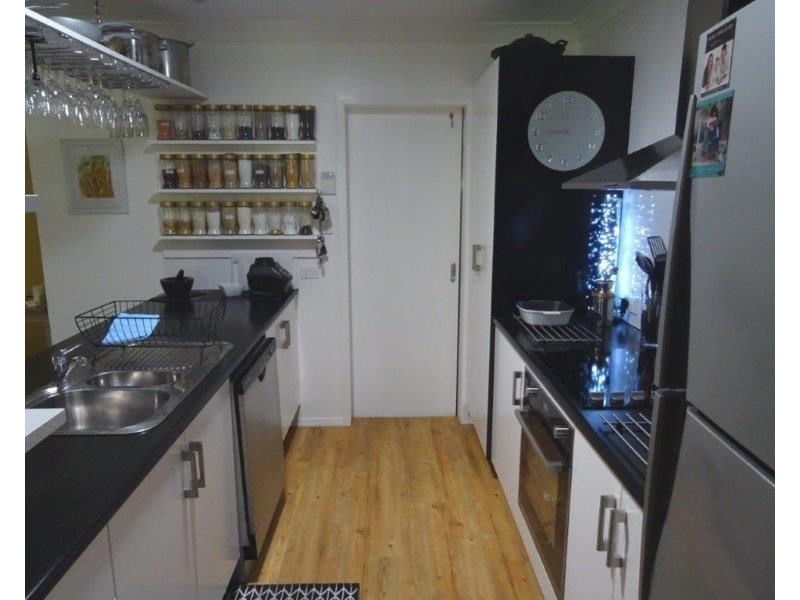 6/136 Pacific Pines Boulevard, Pacific Pines QLD 4211