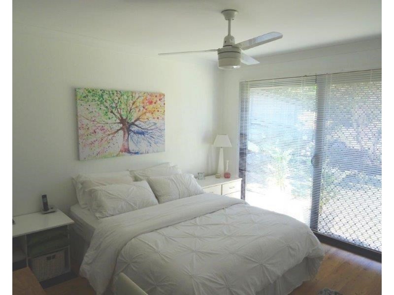 6/136 Pacific Pines Boulevard, Pacific Pines QLD 4211