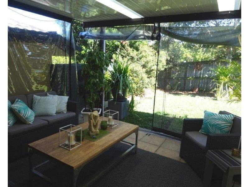 6/136 Pacific Pines Boulevard, Pacific Pines QLD 4211