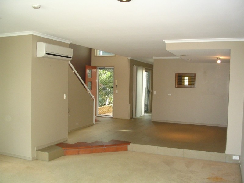 Biggera Waters QLD 4216