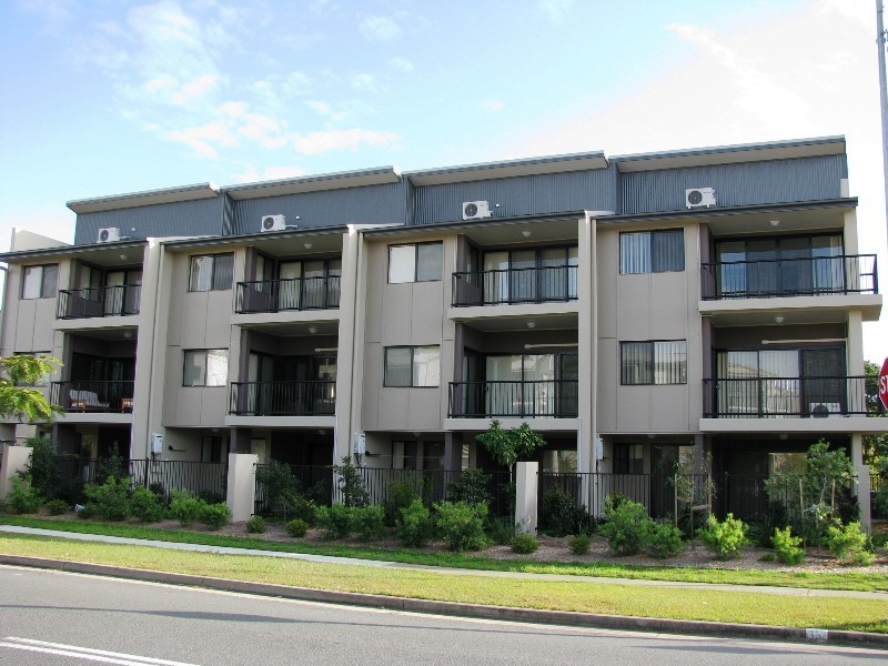 Labrador QLD 4215