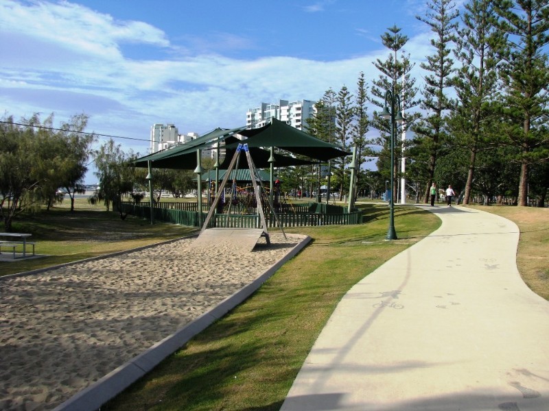 Labrador QLD 4215