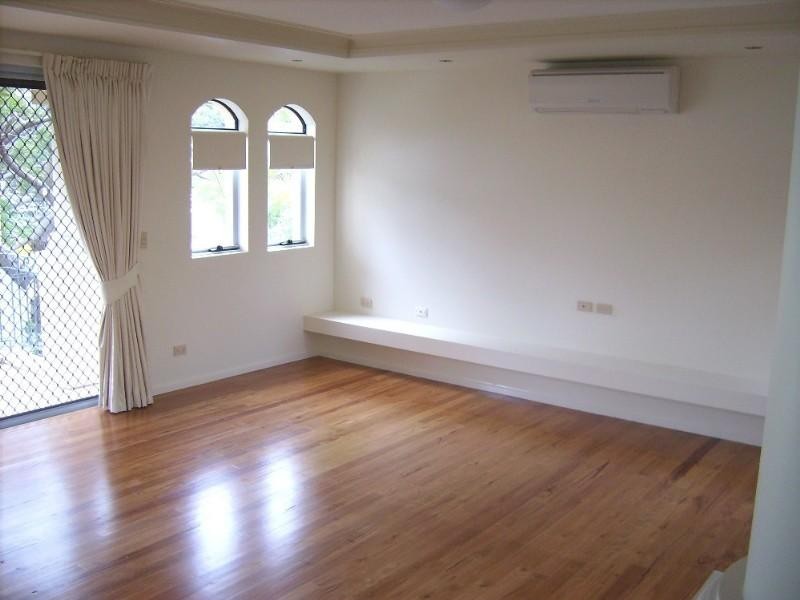 Runaway Bay QLD 4216