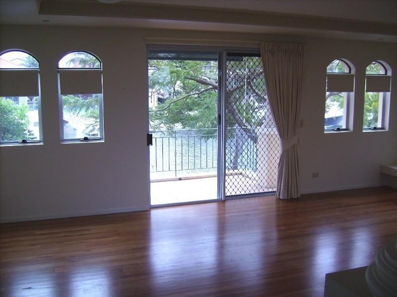 Runaway Bay QLD 4216