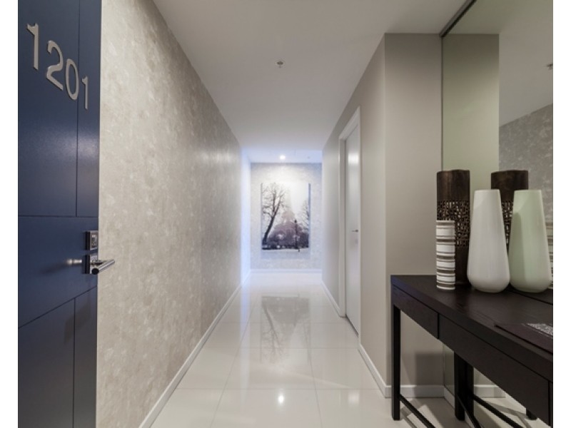 5 Harbourside Court, Biggera Waters QLD 4216