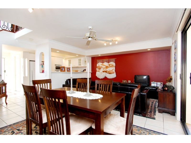 Hope Island QLD 4212