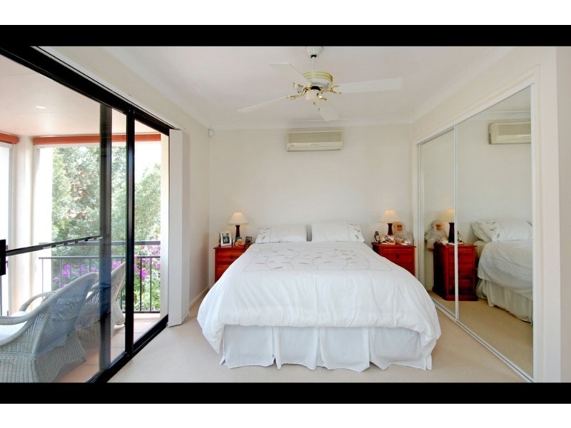 Hope Island QLD 4212
