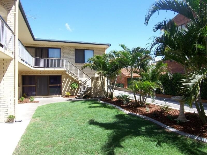 8/266 Marine Parade, Labrador QLD 4215