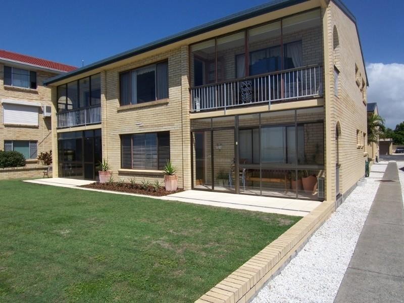 8/266 Marine Parade, Labrador QLD 4215