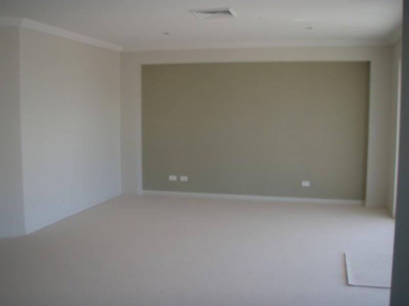 Hope Island QLD 4212