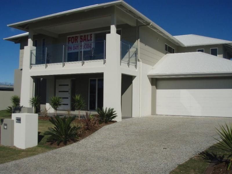 Hope Island QLD 4212