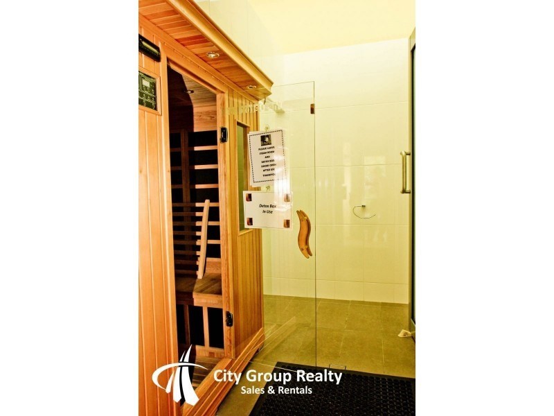 40/20-28 Bayview Street, Runaway Bay QLD 4216