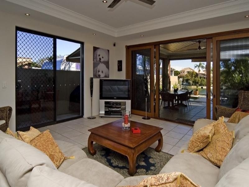 1/26 Shearwater Esplande, Runaway Bay QLD 4216