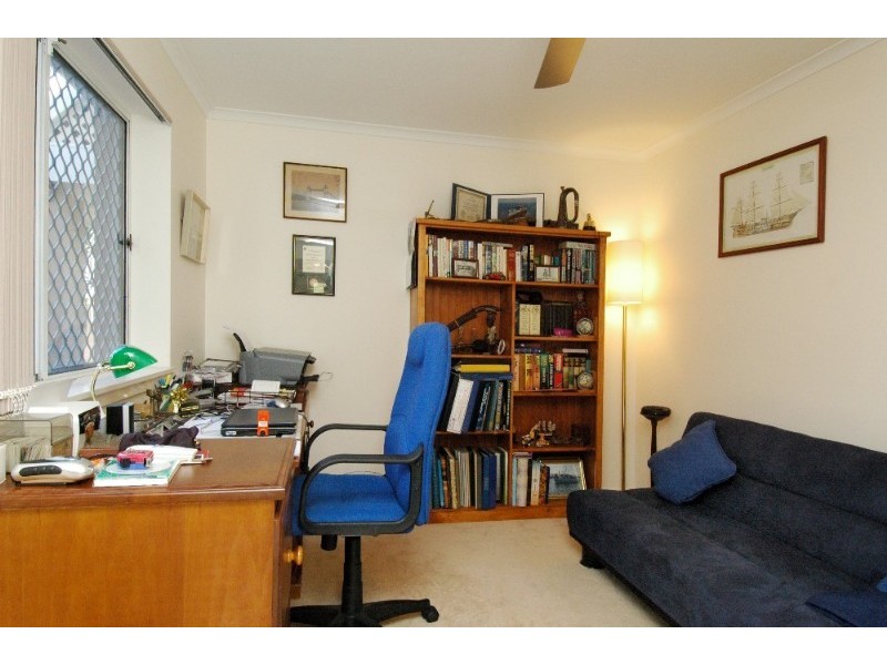 27/3 Marina Crescent, Hollywell QLD 4216