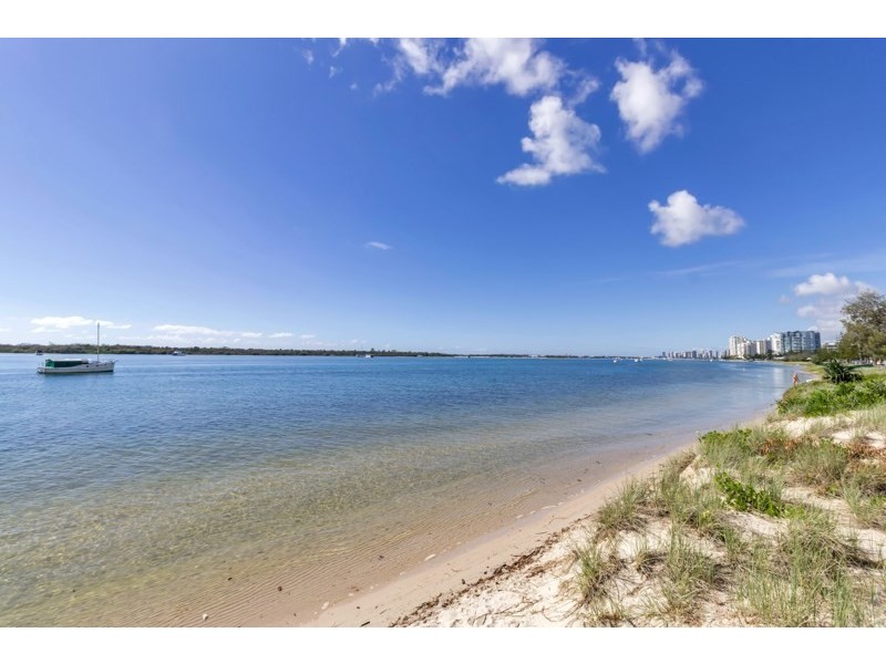 34/452-454 Marine Parade, Biggera Waters QLD 4216