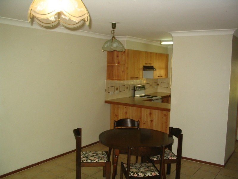 3/36 Government Road, Labrador QLD 4215