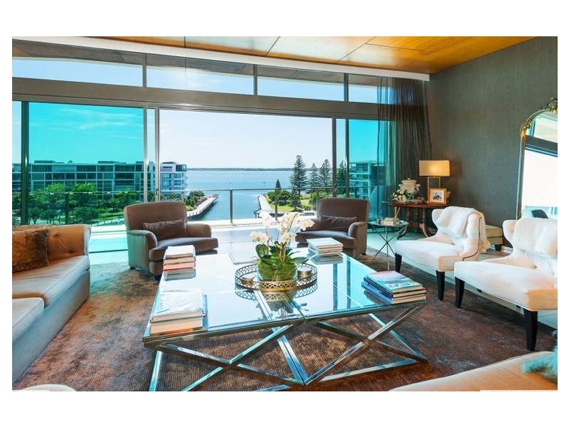 4602/323 Bayview Street, Hollywell QLD 4216