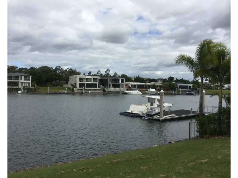 2008 The Circle, Sanctuary Cove QLD 4212