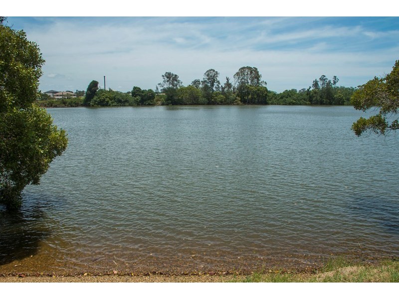 25 North Bank Court, Helensvale QLD 4212