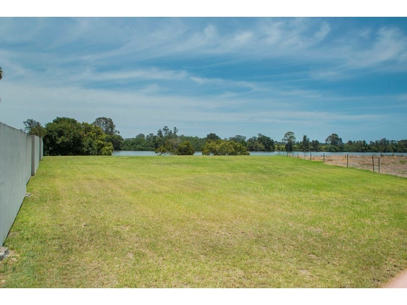 25 North Bank Court, Helensvale QLD 4212