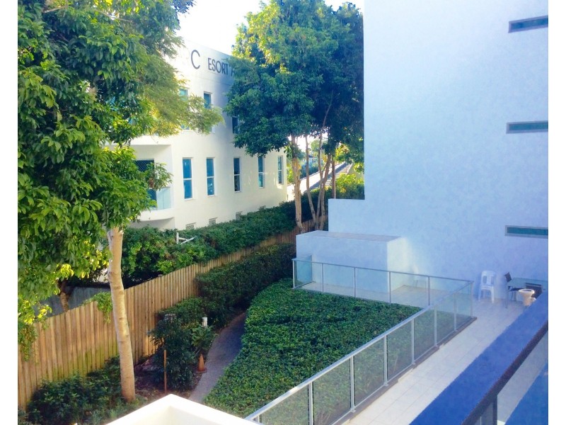 2103/33 T.E. Peters, Broadbeach Waters QLD 4218