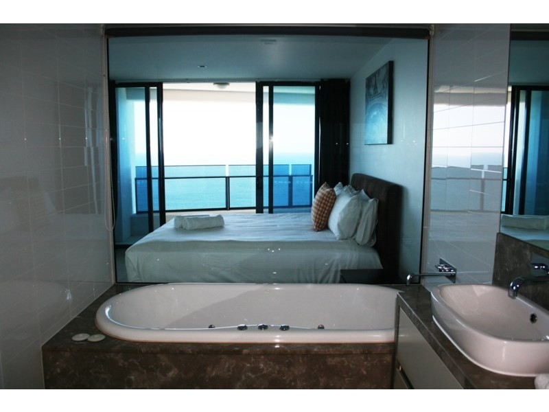 5605/4 The Esplanade, Surfers Paradise QLD 4217