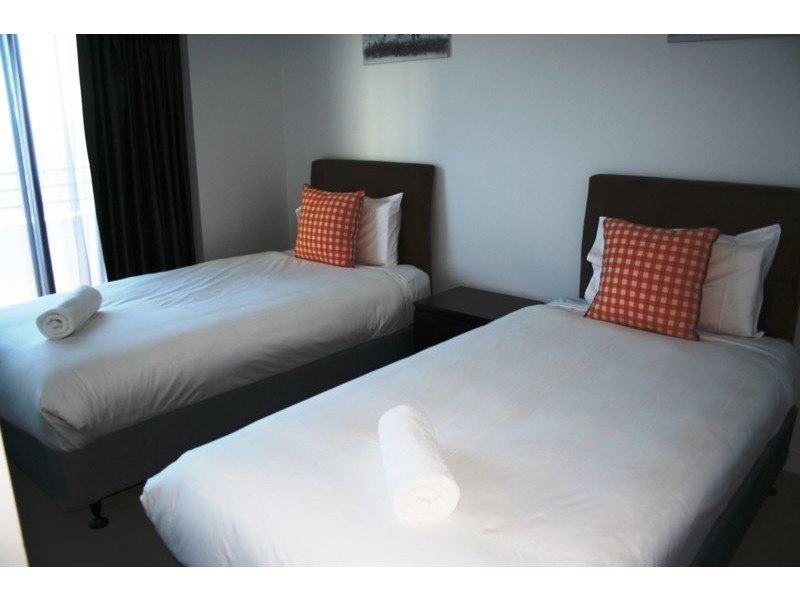 5605/4 The Esplanade, Surfers Paradise QLD 4217