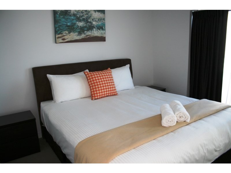 5605/4 The Esplanade, Surfers Paradise QLD 4217