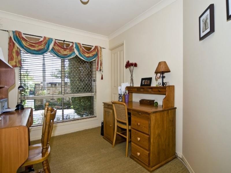 5 Erave Avenue, Runaway Bay QLD 4216