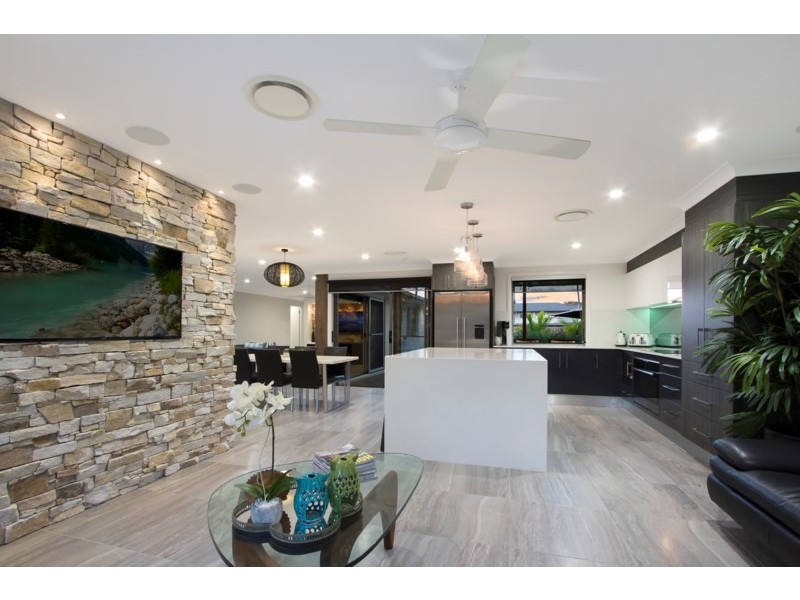 12 Salvia Street, Hollywell QLD 4216