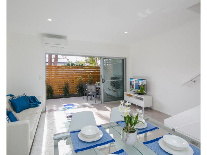 50/460-462 Pine Ridge Road, Coombabah QLD 4216