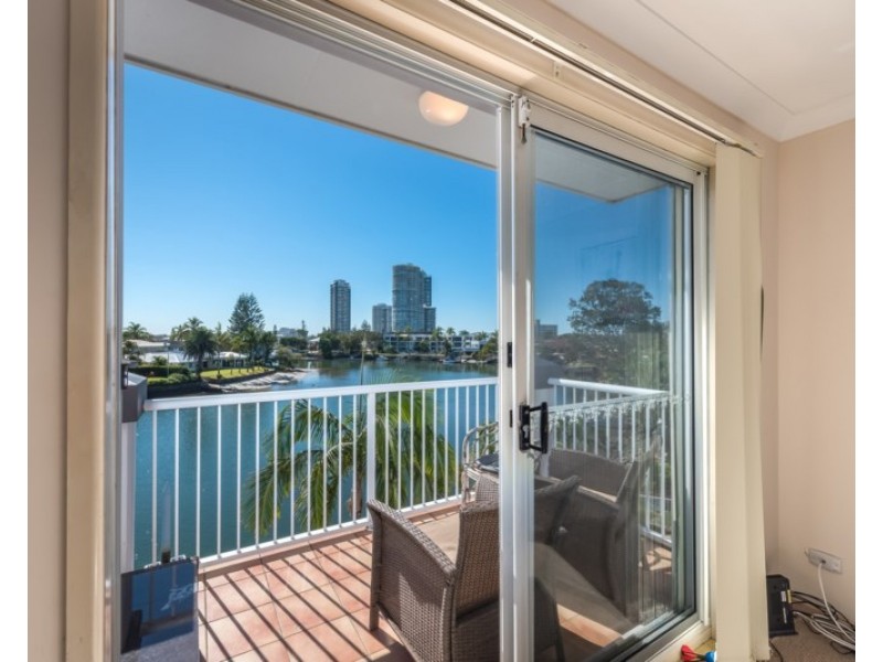 12/11-19 Taylor Street, Biggera Waters QLD 4216