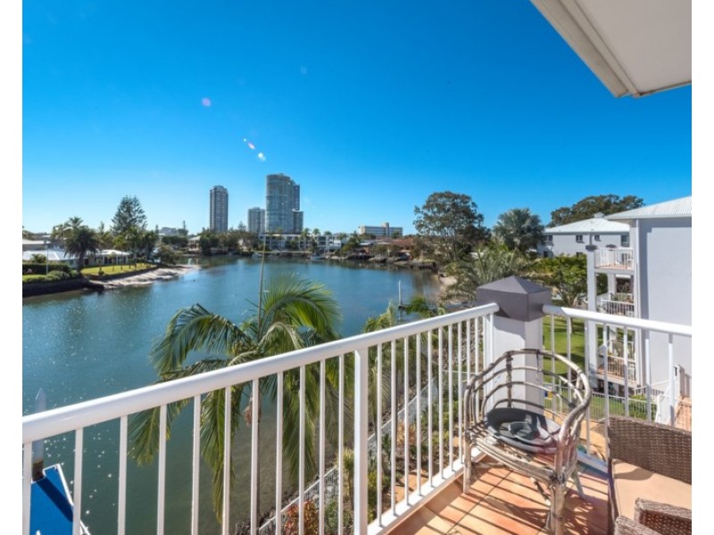 12/11-19 Taylor Street, Biggera Waters QLD 4216