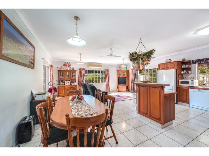 12 Trevino Place, Parkwood QLD 4214